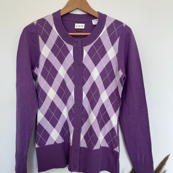 Purple Argyle Preppy Cardigan Sweater Size Medium - Picture 2 of 5